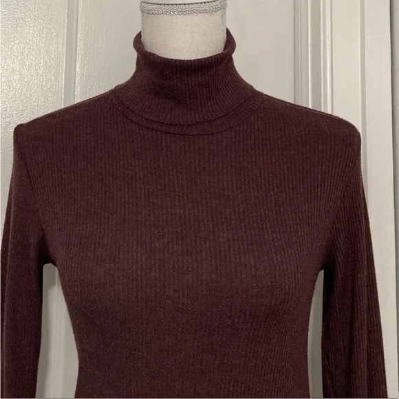 ENza Costa sweater dresss - Picture 3 of 5